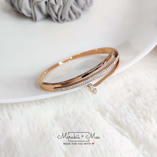 NailArtistry Rose Gold Kada