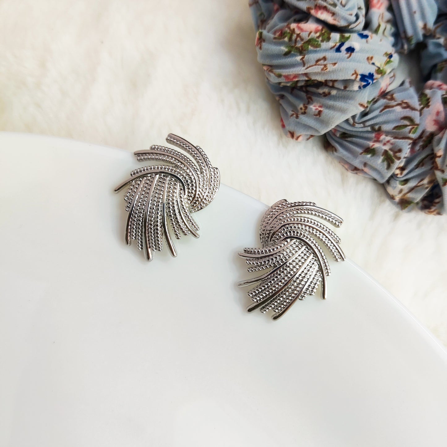 Whirlwind Shaped Earrings