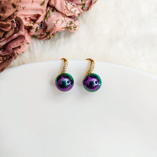 Hook it Up! Fresh Water Pearl Earrings