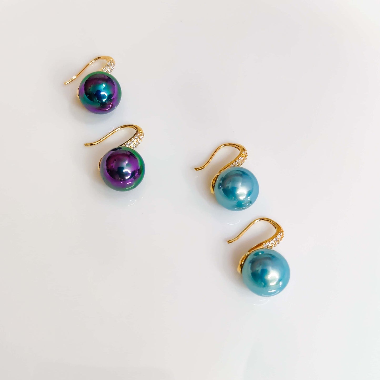 Hook it Up! Fresh Water Pearl Earrings