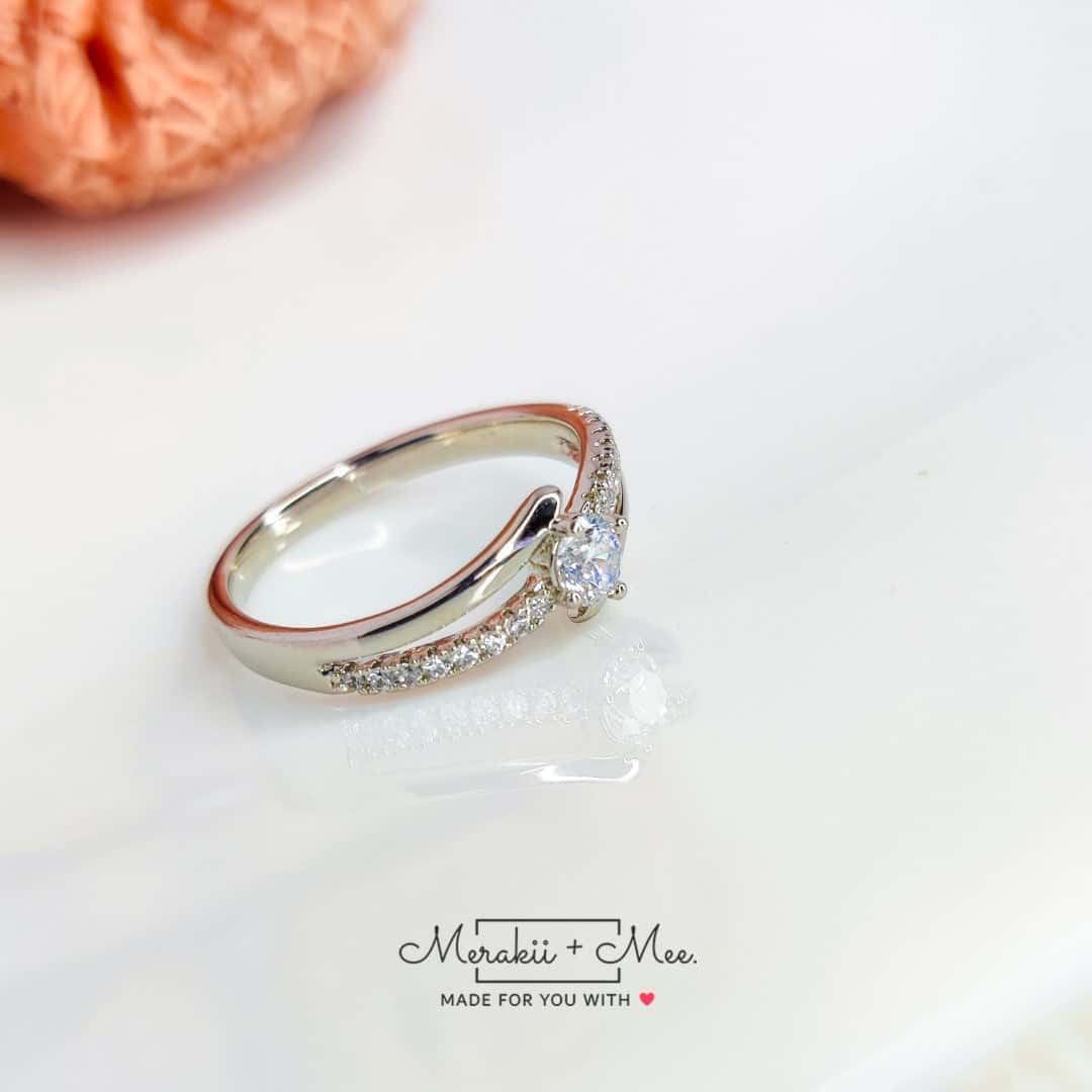 Twinkling Twilight Diamond Ring