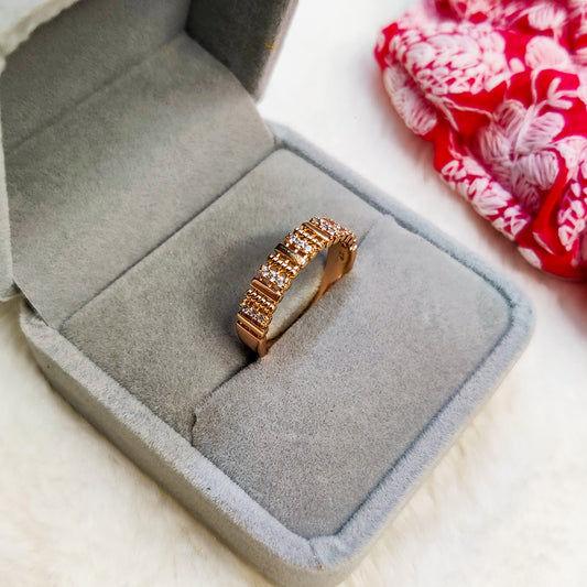 Lattice Brilliance Ring