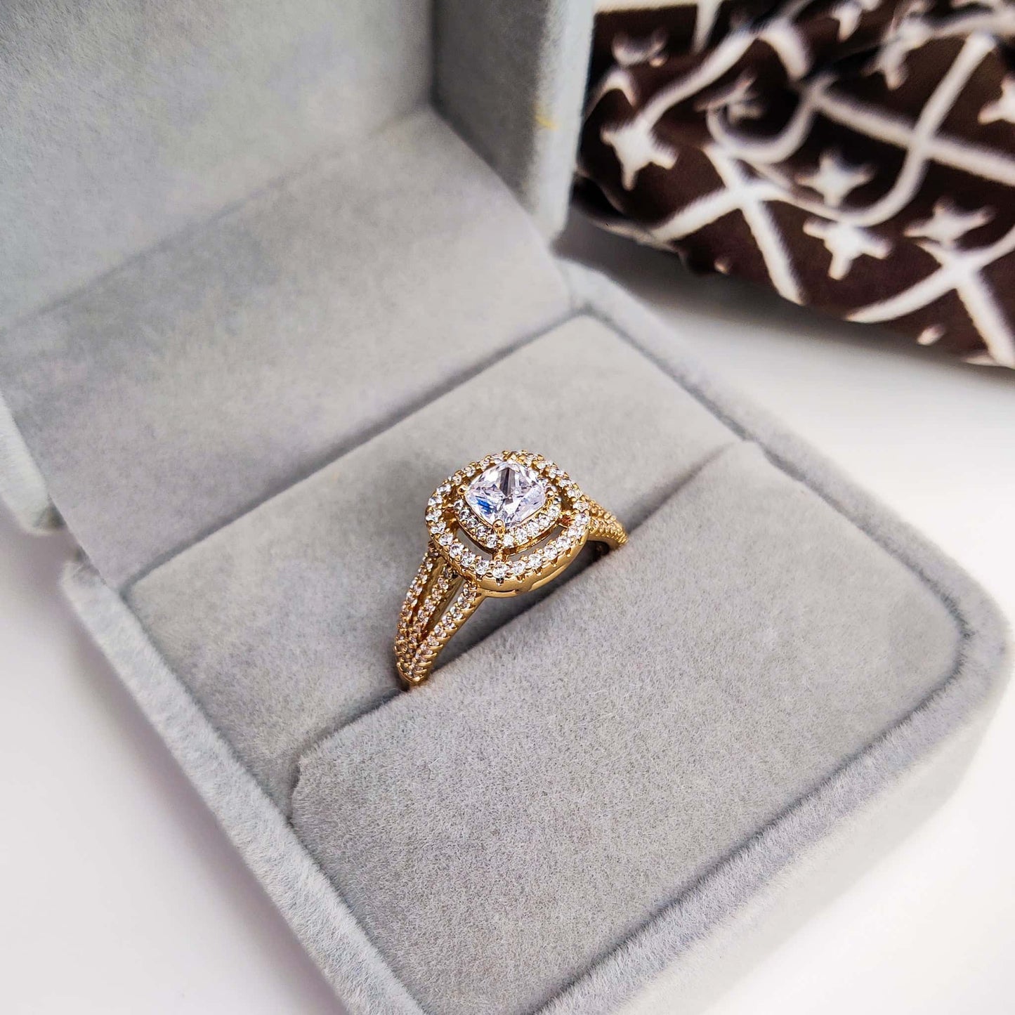 Regal Halo Radiance Strand Ring