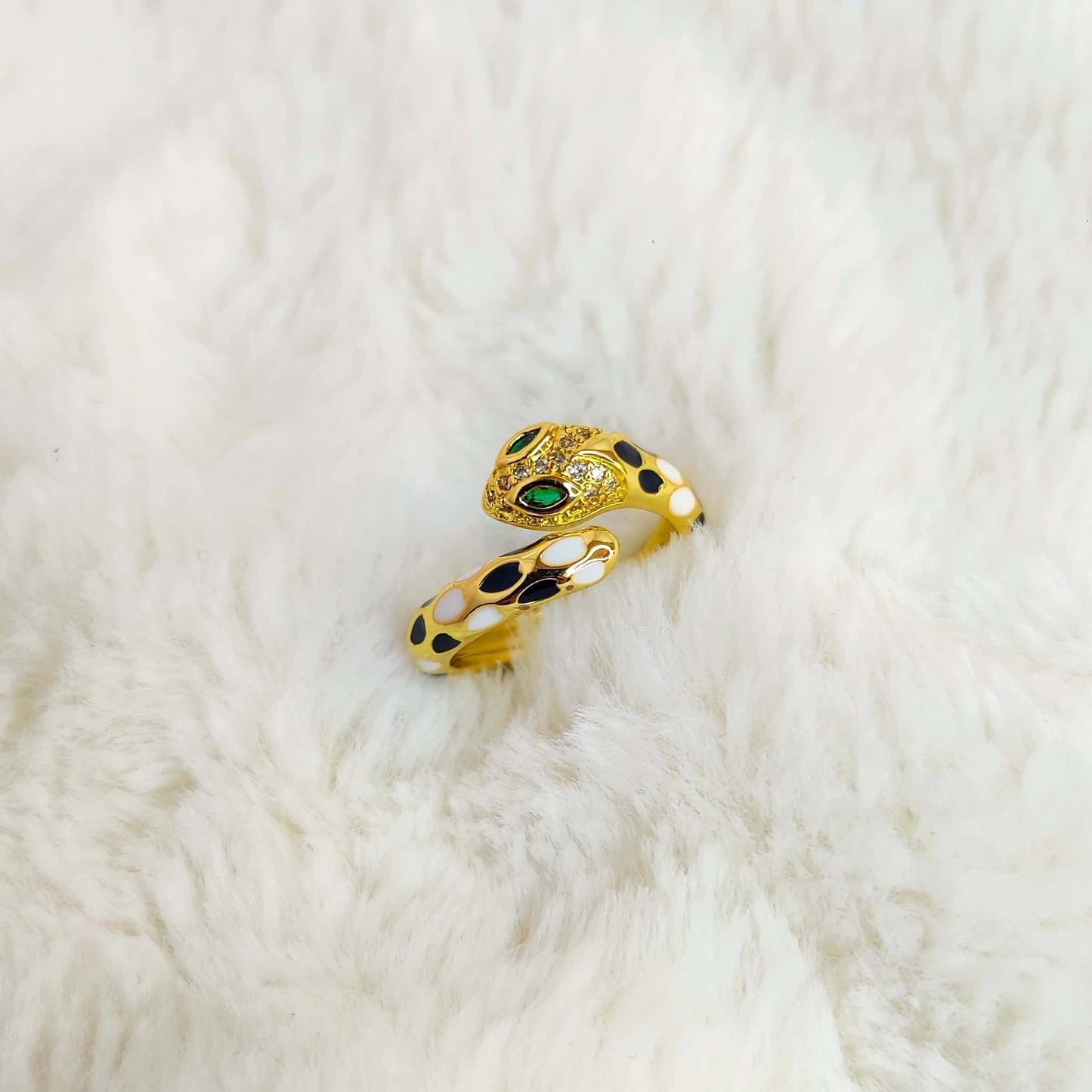 Enchanting Safari Enamel Gold Ring