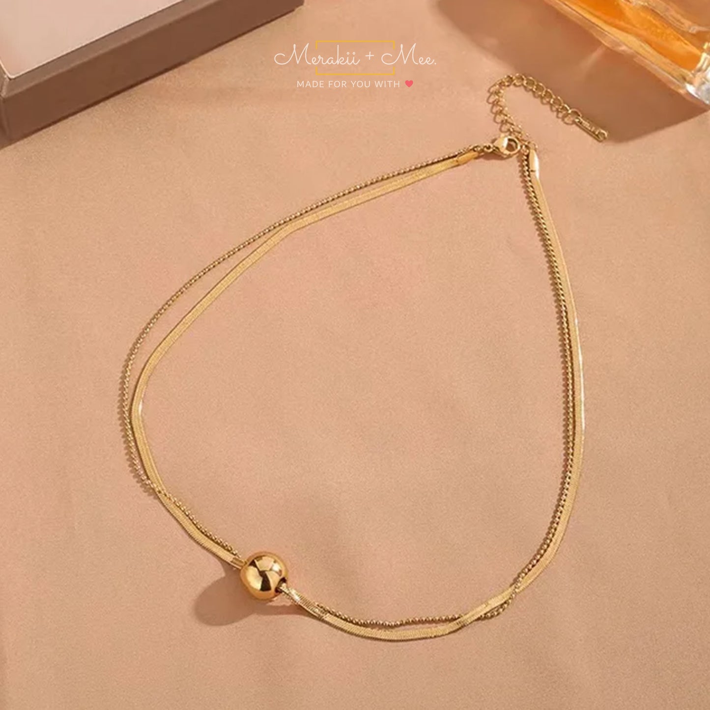 Stone Gold Field Minimalist Ball Pendant