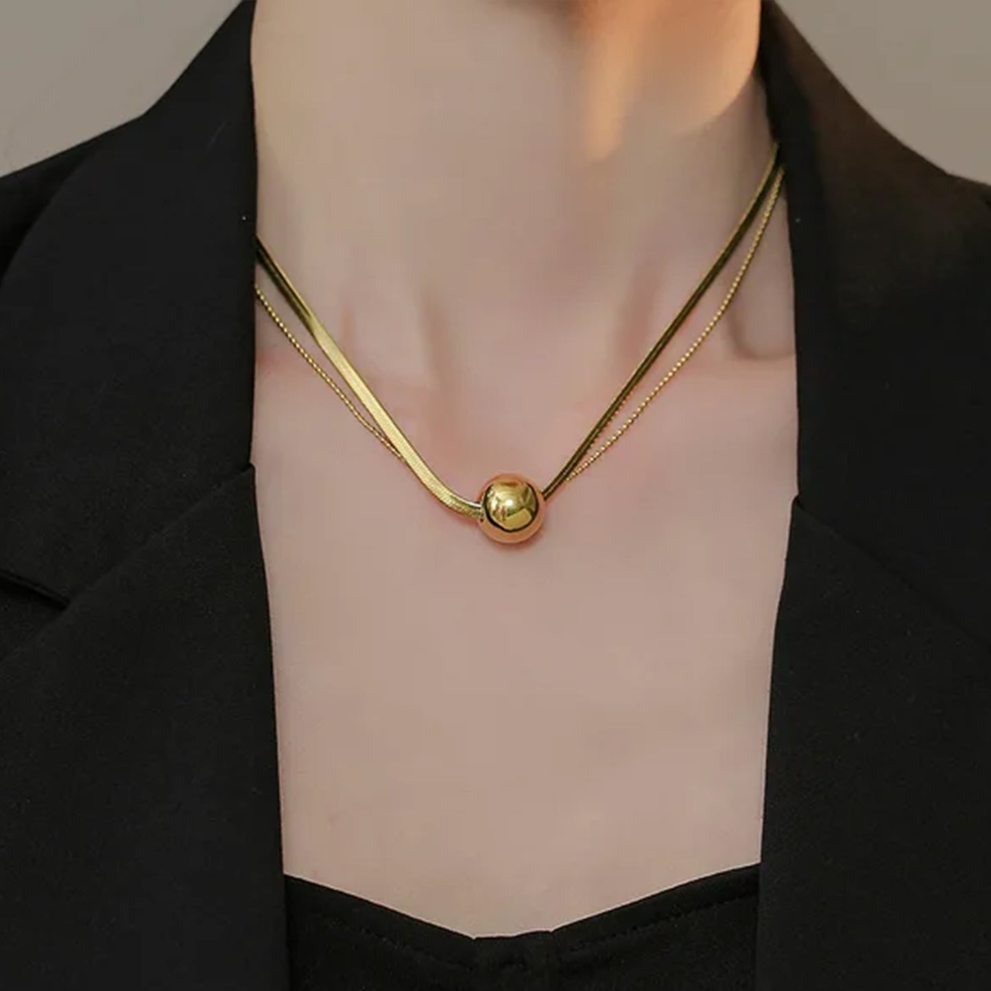 Stone Gold Field Minimalist Ball Pendant