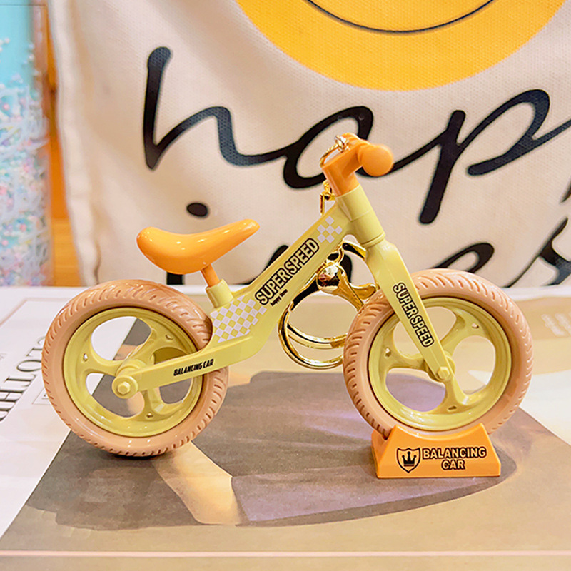 Quirky Bicycle Home Decoration Keychain
