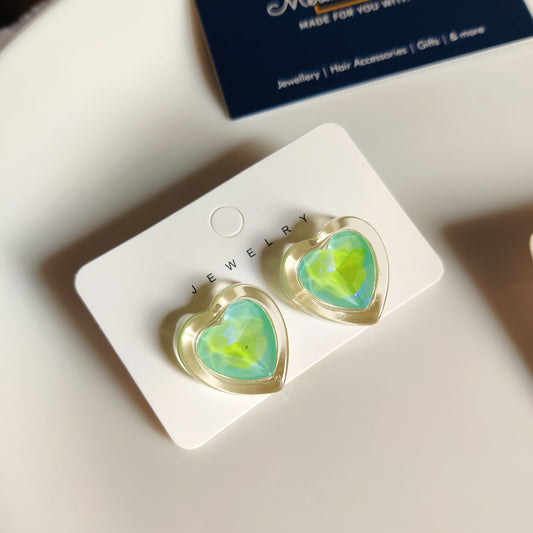 Pastel Heart Stud Earrings – Soft Girl Aesthetic Jewelry