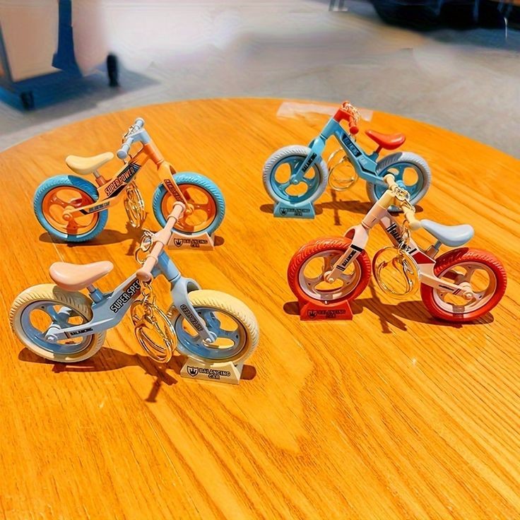 Quirky Bicycle Home Decoration Keychain
