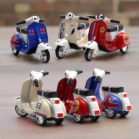 European Style Retro Pull Back Scooter Keychain