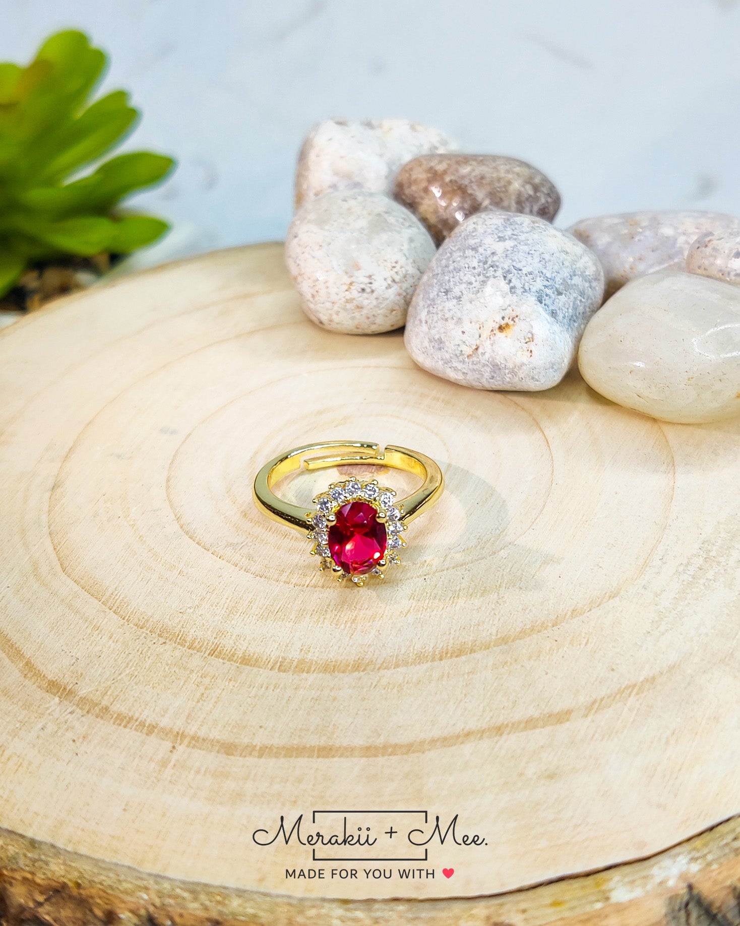 Green Red diamond Oval Ring – Merakii Mee1