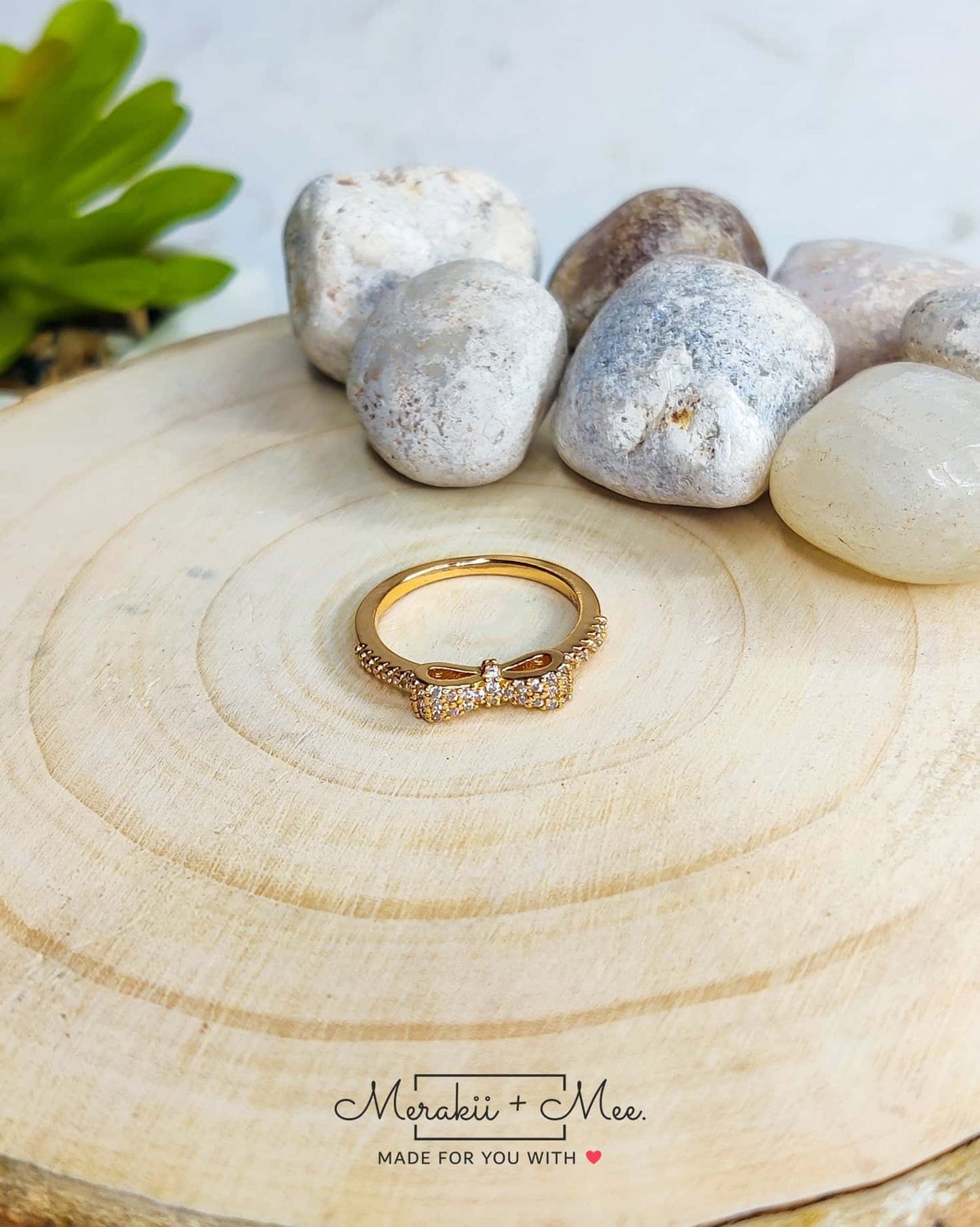 Minimal Bow ring