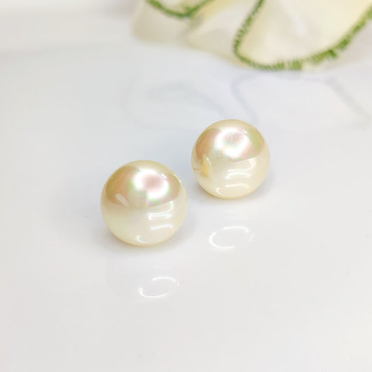 Fresh Water Pearl Studs