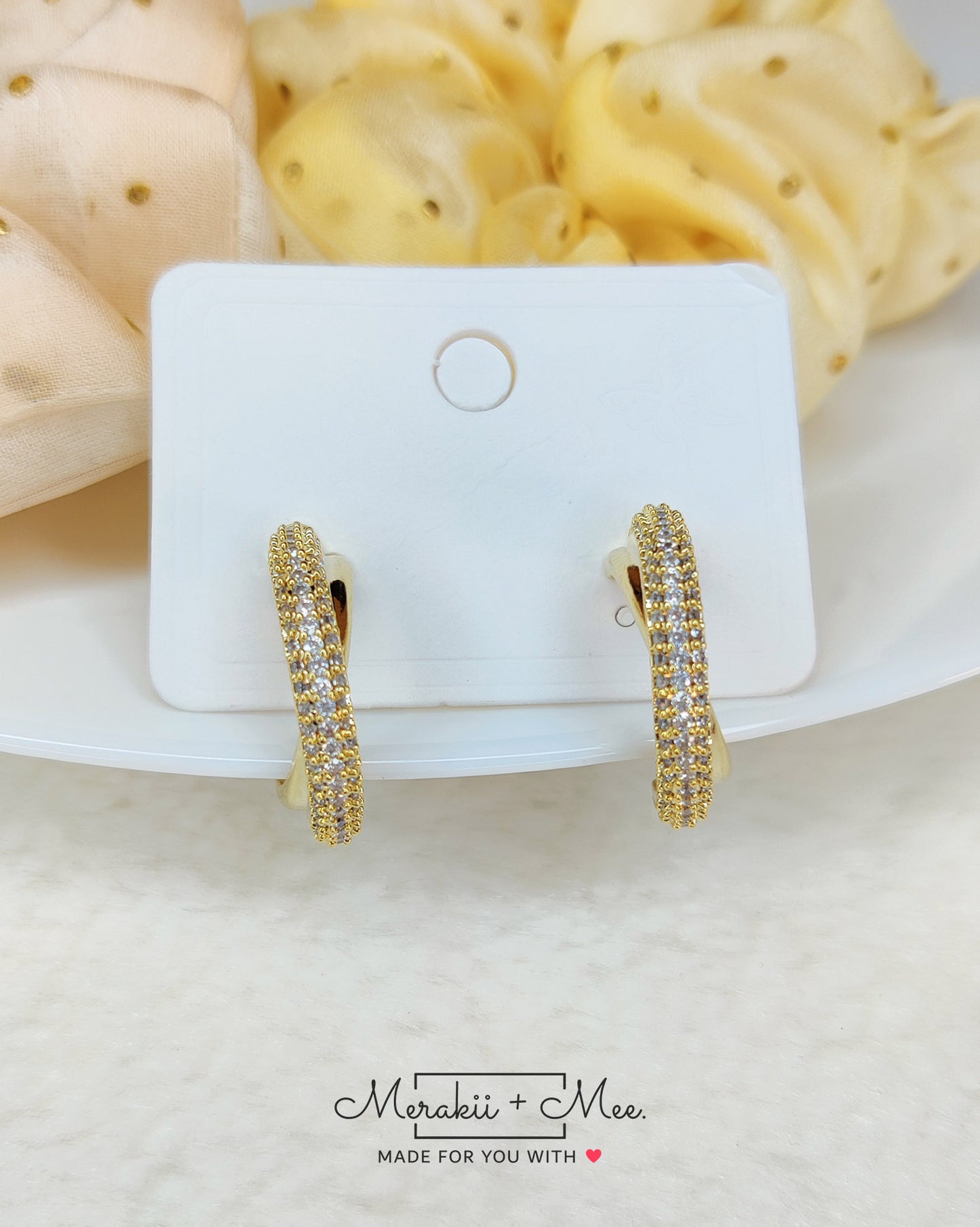 Twisted Diamond Hoop Earrings (Gold)