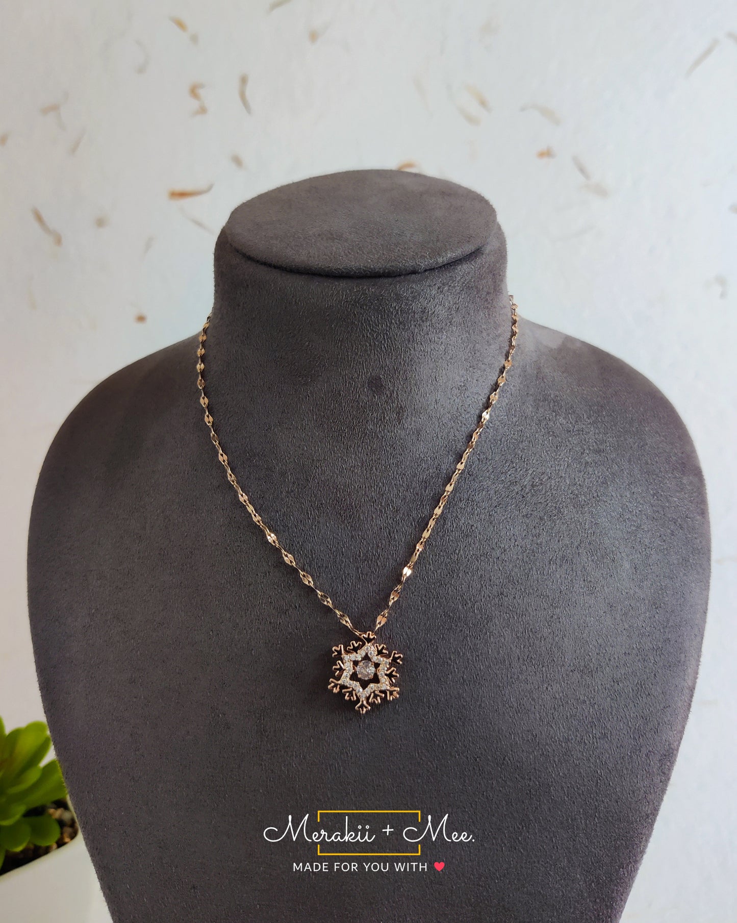 Dancing Diamond Snowflake