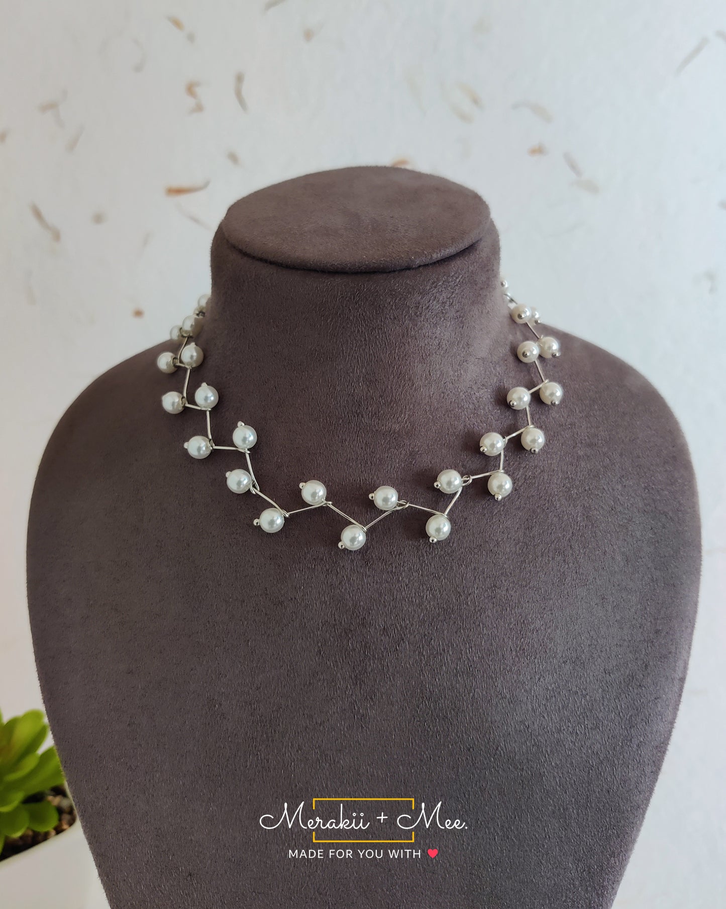 Pearl Link Choker Necklace