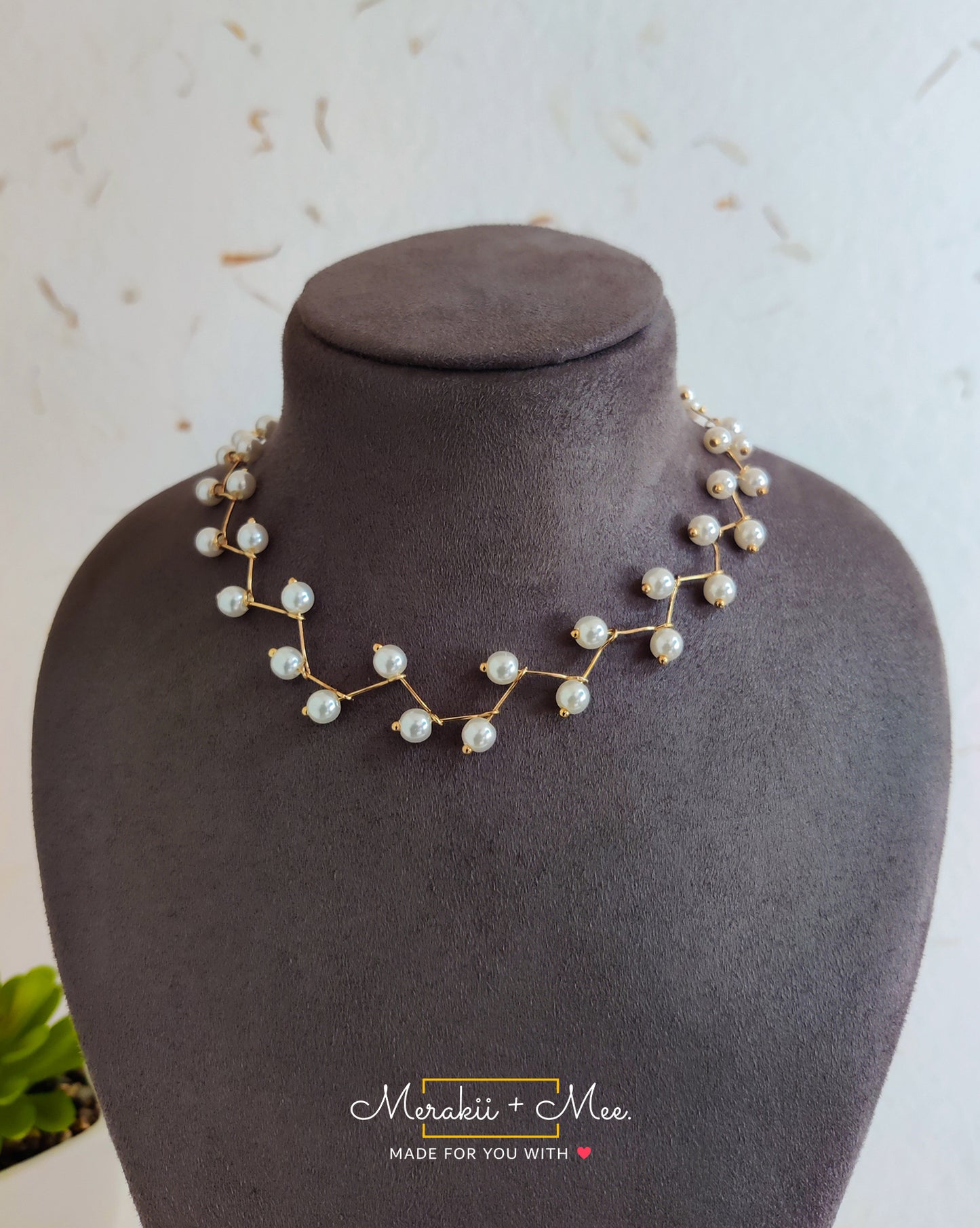 Pearl Link Choker Necklace