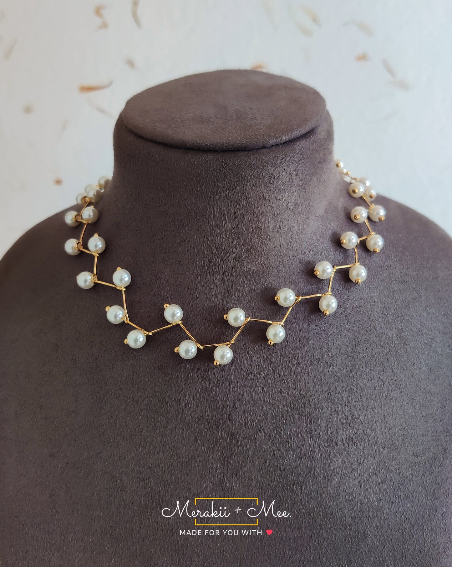 Pearl Link Choker Necklace