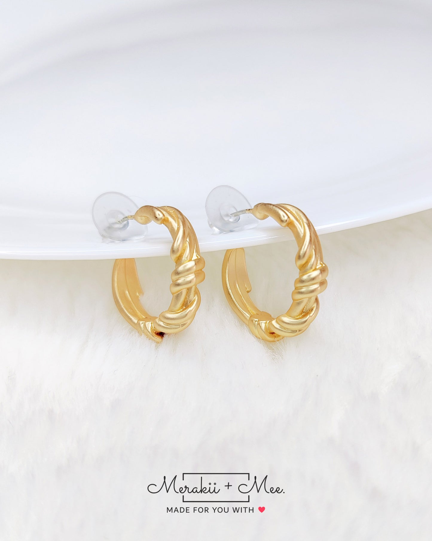 Mini Hoops matte gold