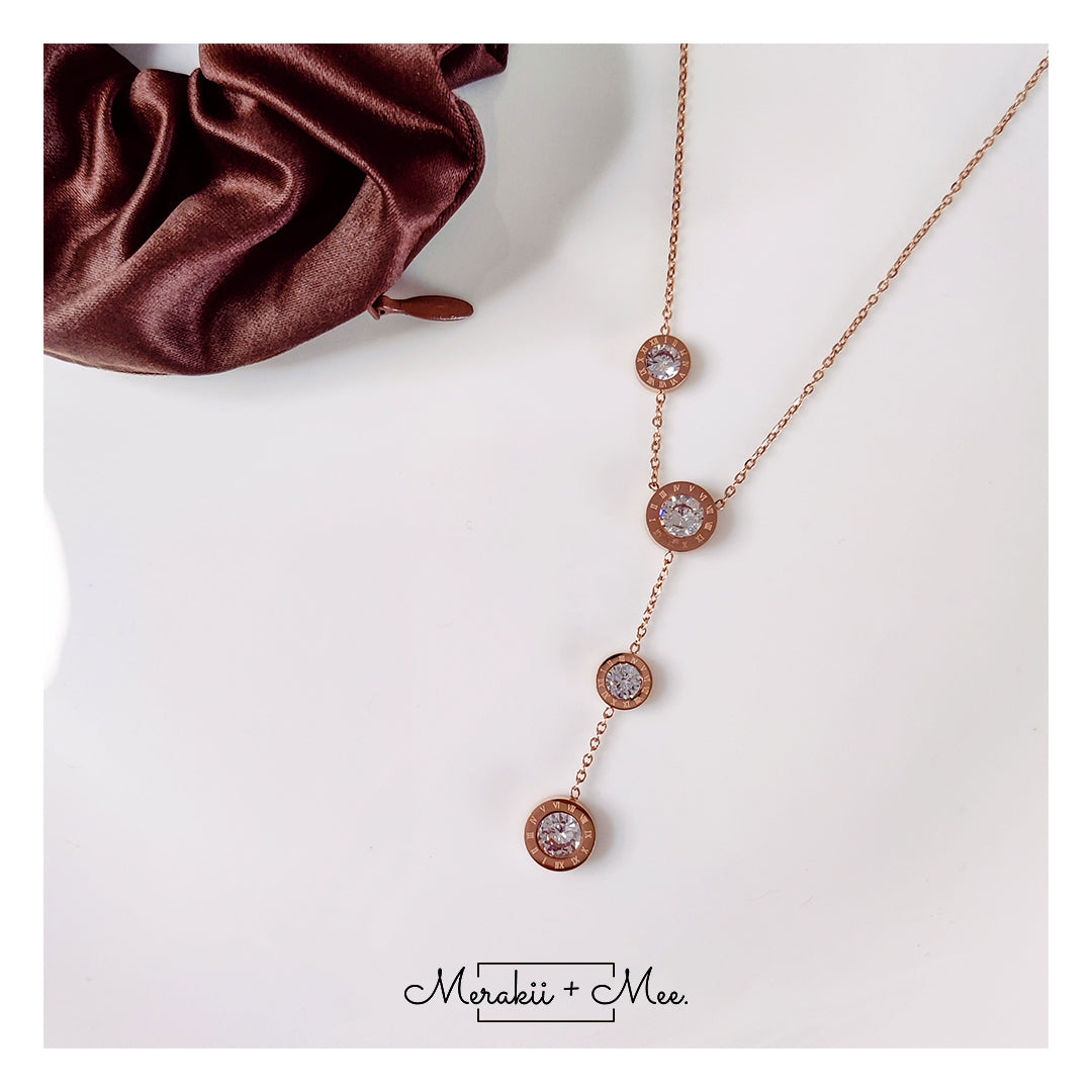 Roman Diamonds Necklace