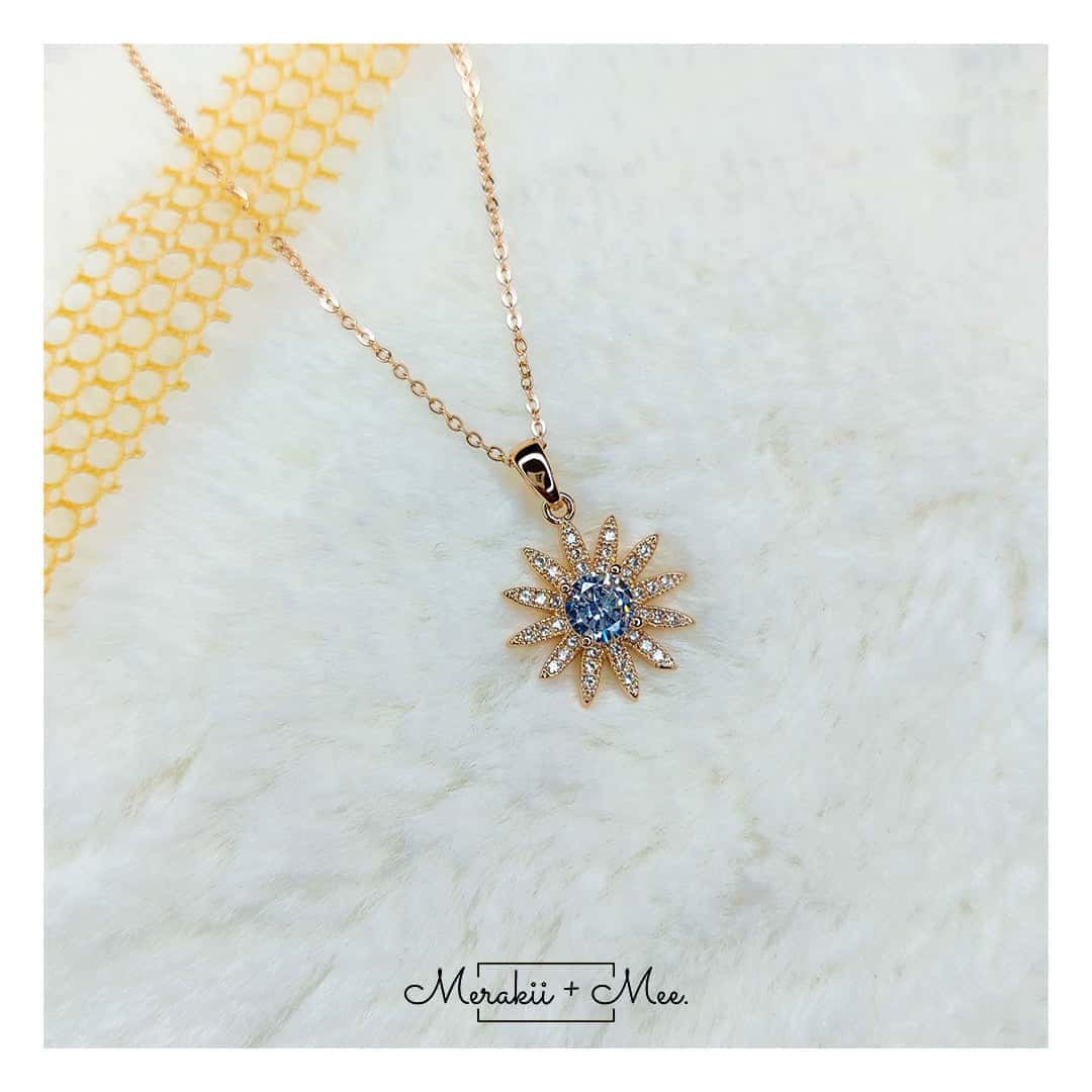 Sunflower Solitaire Necklace