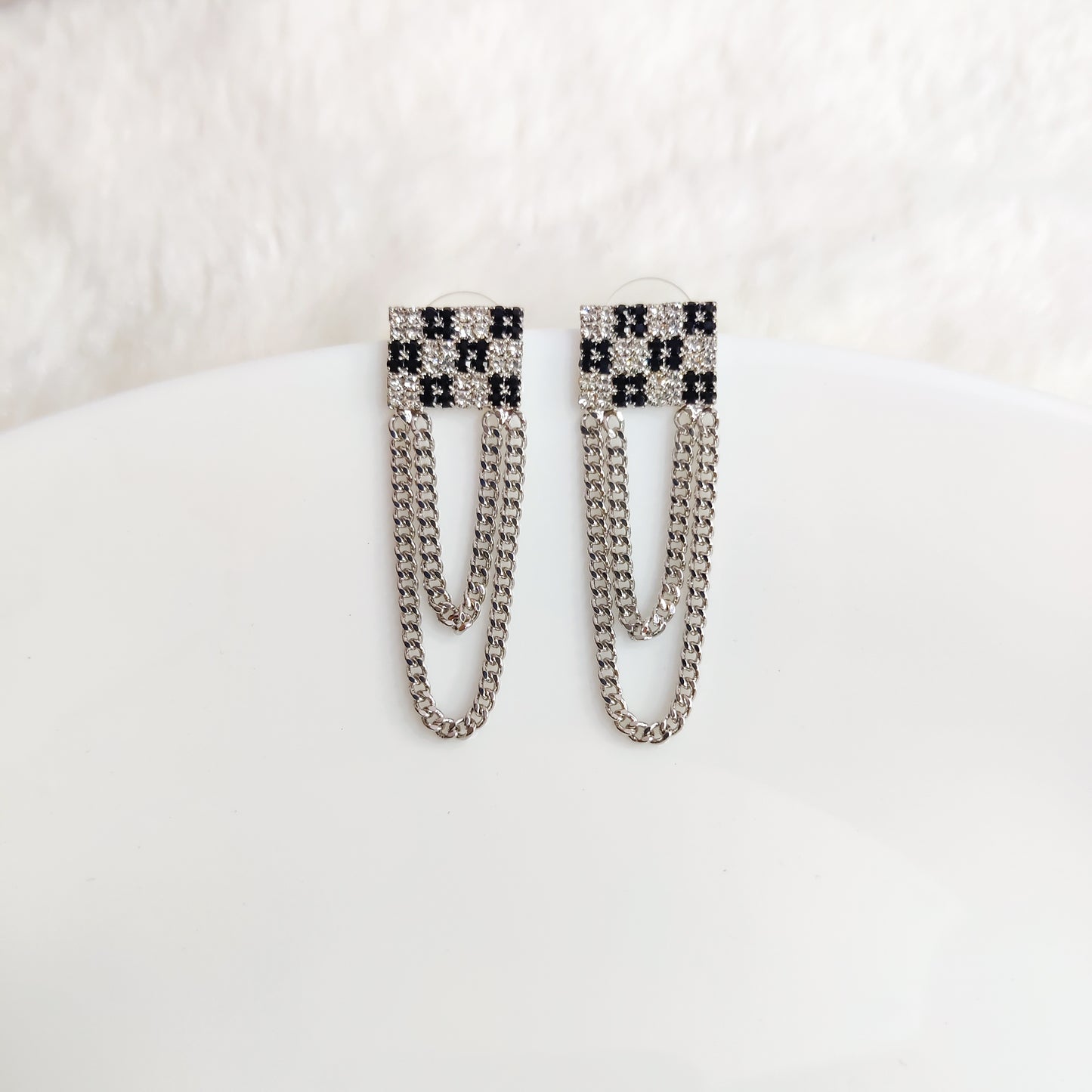 Queen of Chess Silver Chain Earrings