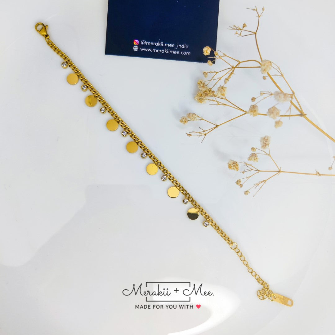 Melora Gold Sparkle Bracelet