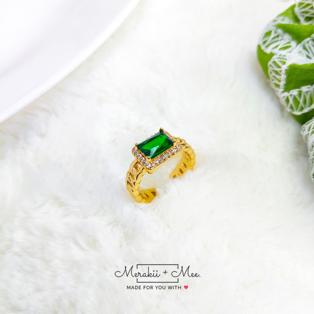 Emerald Elegance Ring