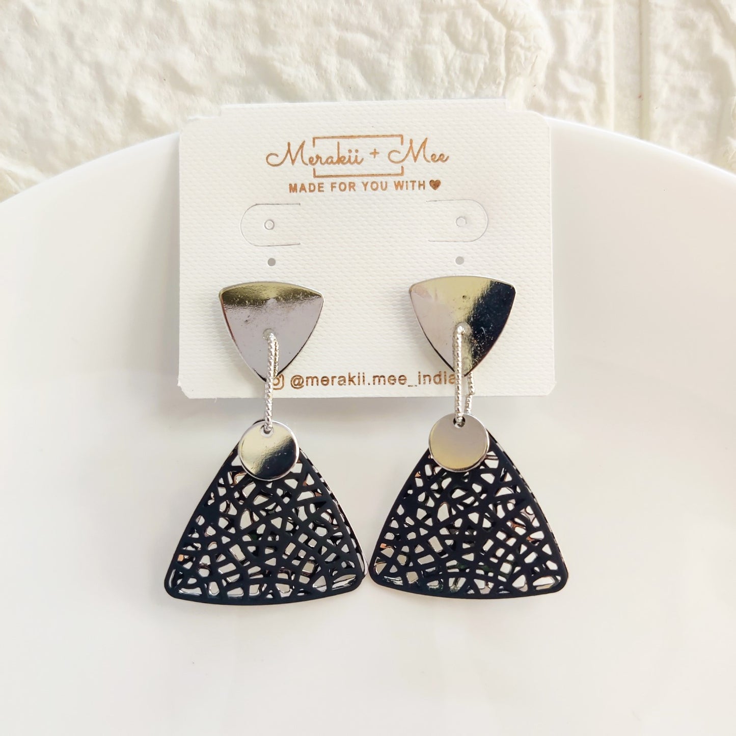 Noir Dangle Drop Earring