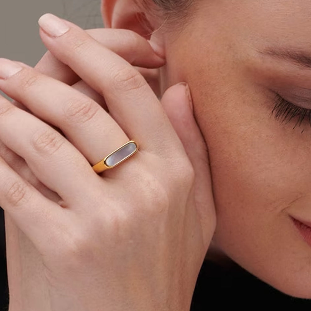 Mother-of-Pearl Gold Bar Ring