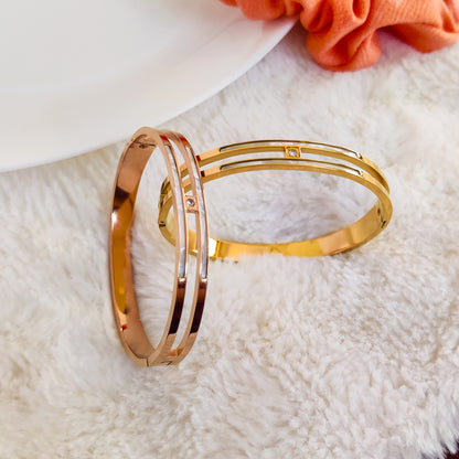 Ocean Glow Bangle