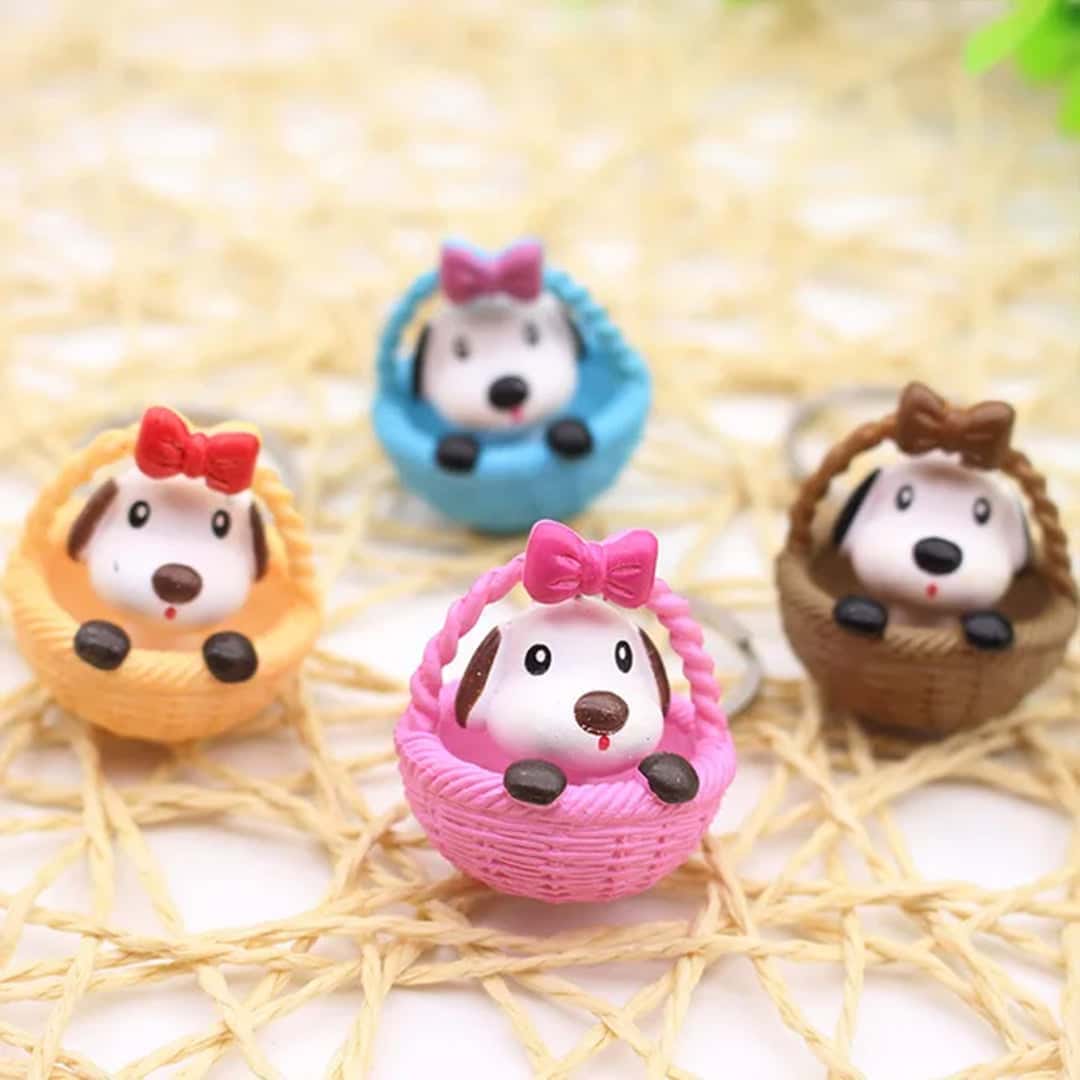 Snoopy Dog in the Basket Keychain [Pack of 2]