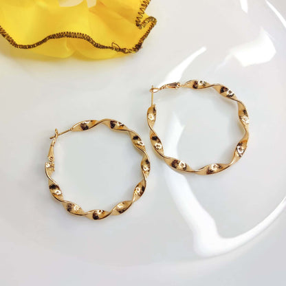 Twisted Ribbon Hoops
