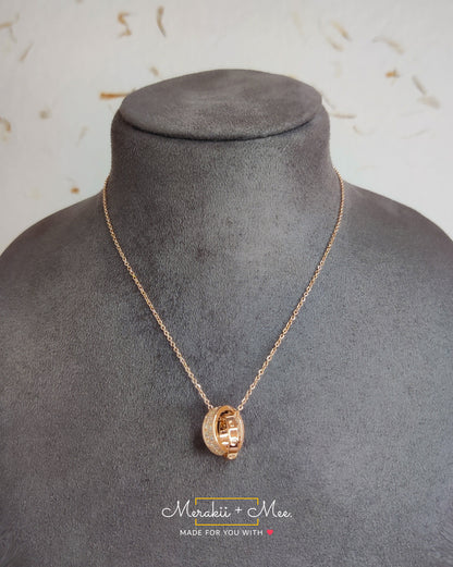 Interlocking Circle Necklace