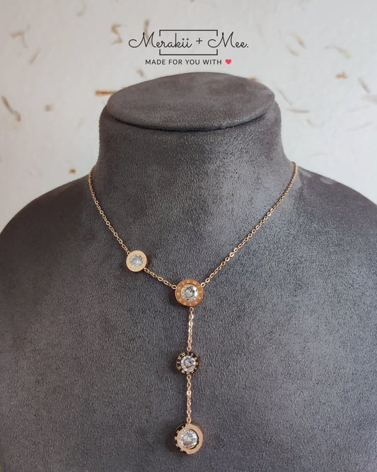 Roman Diamonds Necklace