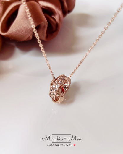 Interlocking Circle Necklace