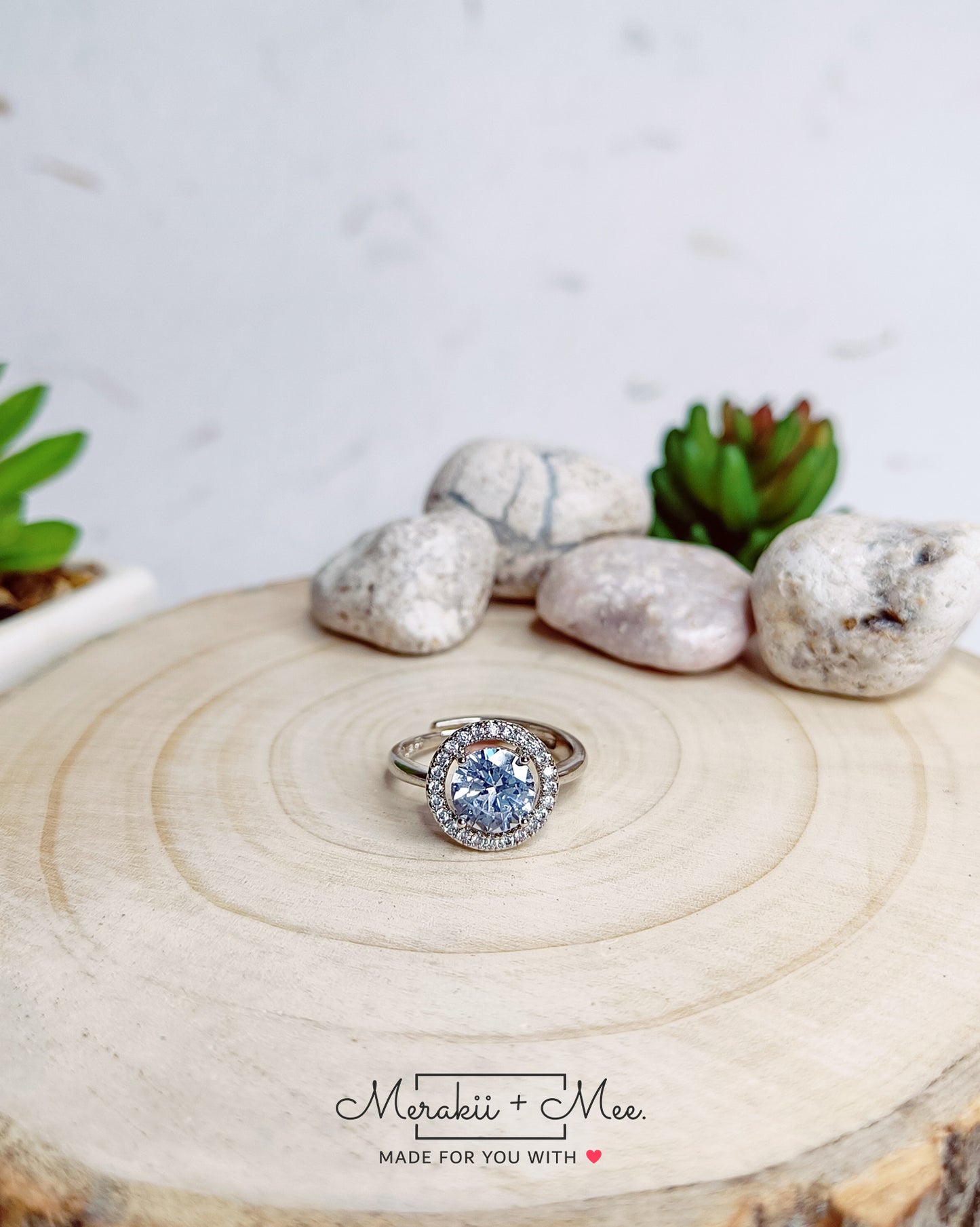 Luna's Diamond Ring