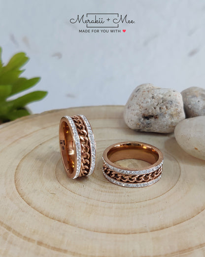 Chain in Band Ring