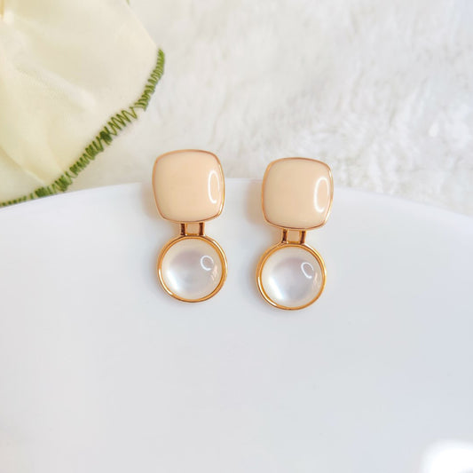 3 in 1 Beige Earrings