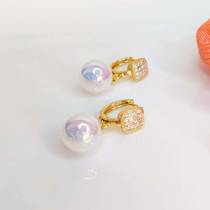 Aura Pearl Bali Earrings