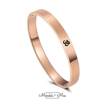 Symbolic OM Kada